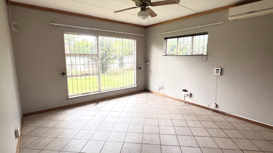 3 Bedroom Property for Sale in Fichardt Park Free State
